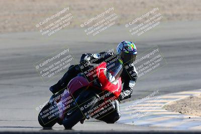 media/Jan-08-2022-SoCal Trackdays (Sat) [[1ec2777125]]/Turn 10 (2pm)/